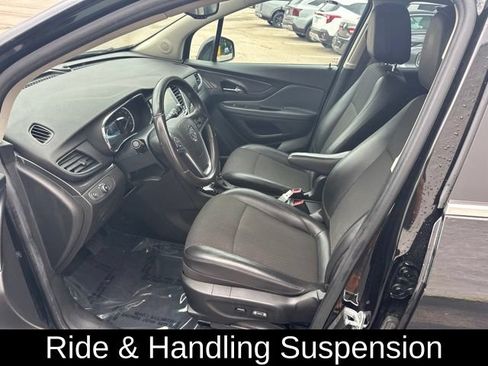 Used 2021 Buick Encore Preferred FWD image 17