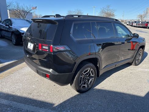 New 2026 Jeep Cherokee Laredo AWD/4WD image 24