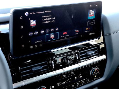 New 2026 Nissan Pathfinder SV image 29