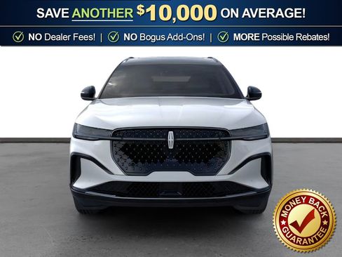 New 2026 Lincoln Nautilus Reserve image 8