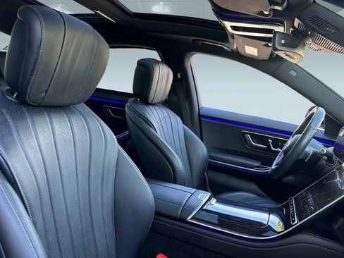 Certified 2023 Mercedes-Benz S 500 4MATIC image 33