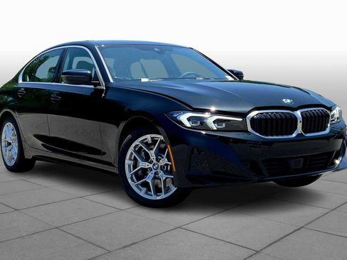 Used 2025 BMW 330i Sedan w/ Convenience Package image 2