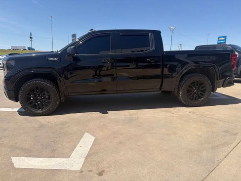 Used 2023 GMC Sierra 1500 Elevation AWD/4WD image 6