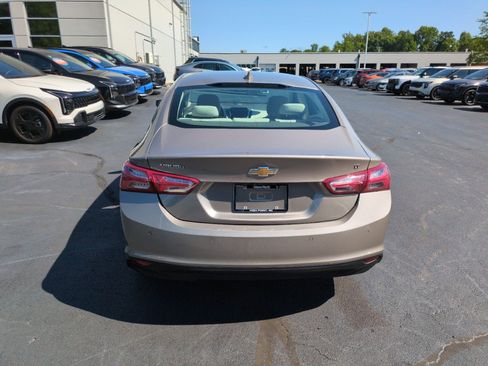 Used 2024 Chevrolet Malibu LT FWD image 6