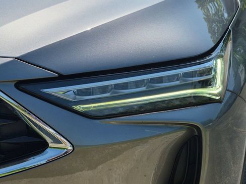 Certified 2023 Acura MDX SH-AWD w/ Technology Package image 9