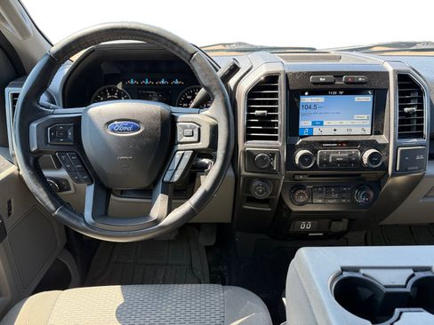 Used 2017 Ford F150 XLT w/ Equipment Group 302A Luxury AWD/4WD image 11