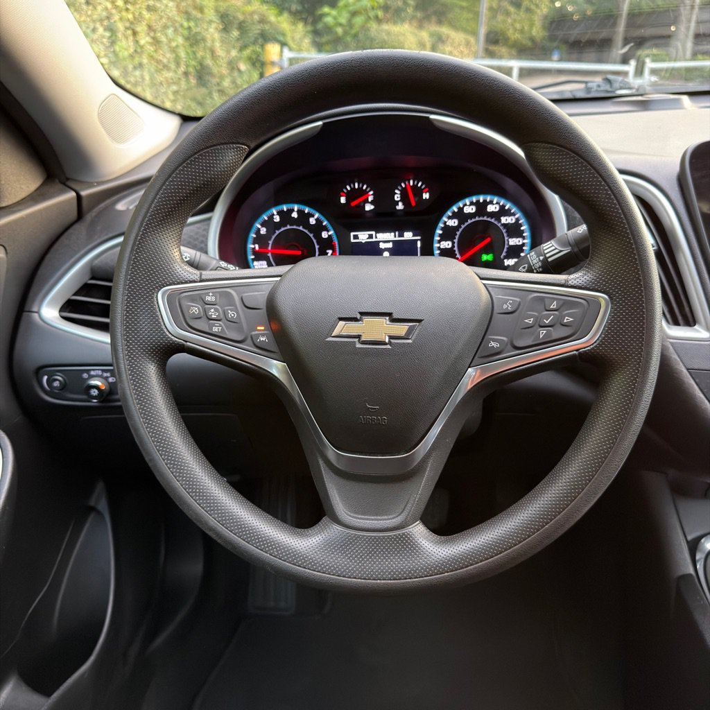 Used 2023 Chevrolet Malibu LT w/ Driver Confidence Package FWD image 31