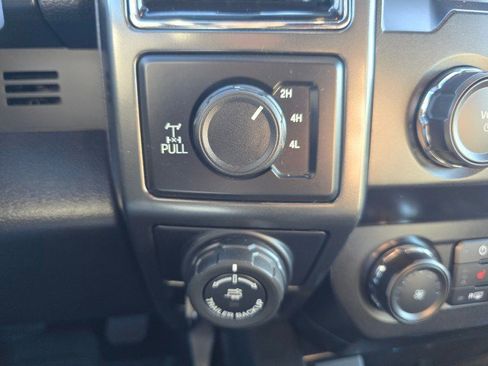 Used 2019 Ford F150 XLT w/ Equipment Group 302A Luxury image 29