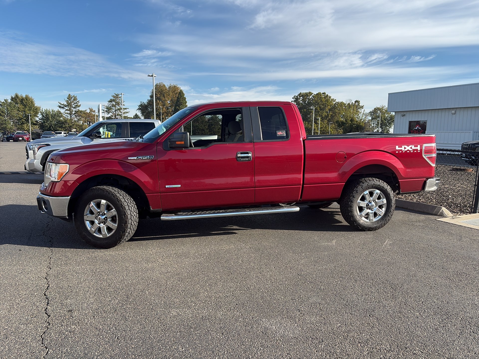Used 2014 Ford F150 XLT w/ Equipment Group 302A Luxury AWD/4WD image 4