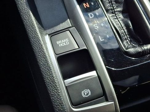 Certified 2017 Honda Civic EX image 25