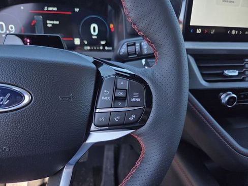 New 2026 Ford Explorer ST-Line w/ ST-Line Street Pack image 21