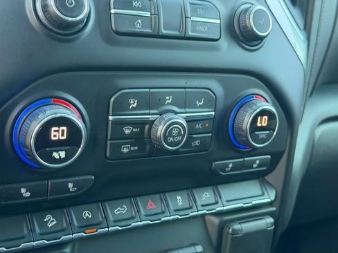 Used 2020 Chevrolet Silverado 1500 LT w/ All-Star Edition AWD/4WD image 26
