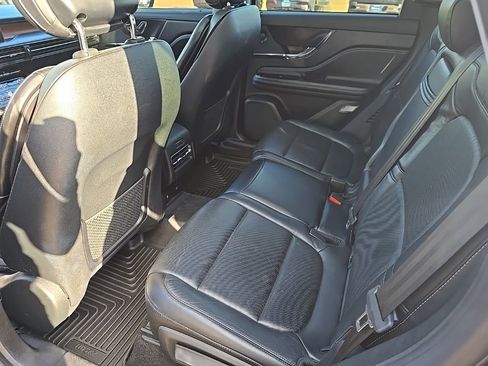 Used 2020 Lincoln Corsair Reserve w/ Equipment Group 201A image 17