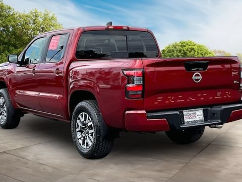 Certified 2024 Nissan Frontier SL RWD image 4