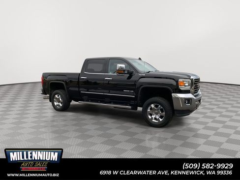 Used 2015 GMC Sierra 2500 SLT image 1