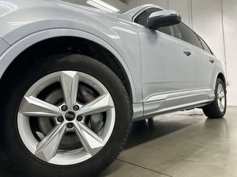 Used 2024 Audi Q7 2.0T Premium Plus AWD/4WD image 29