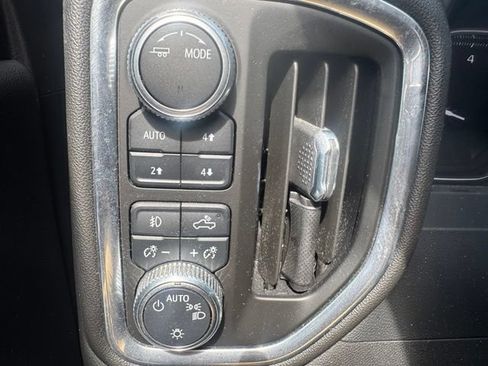 Used 2021 GMC Sierra 1500 Elevation w/ X31 Off-Road Package AWD/4WD image 9