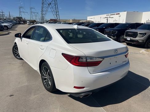 Used 2017 Lexus ES 350 image 3