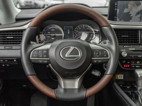 Used 2022 Lexus RX 450h AWD w/ Premium Package image 8