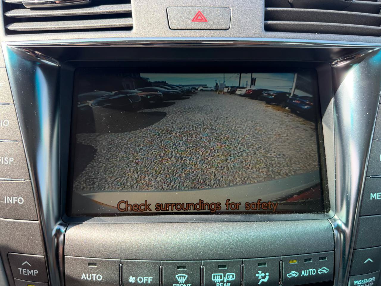 Used 2007 Lexus LS 460 w/ Comfort Pkg RWD image 33