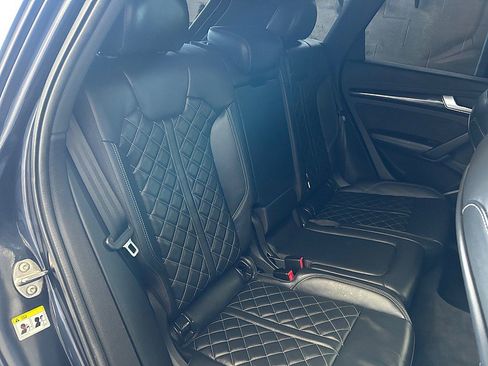 Used 2019 Audi SQ5 Prestige AWD/4WD image 45
