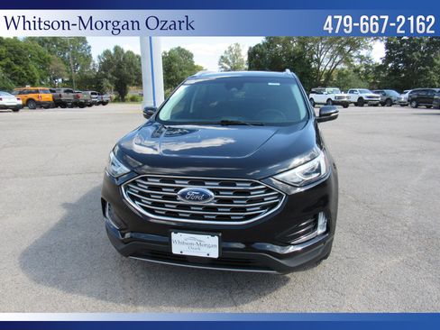 Used 2020 Ford Edge SEL w/ Convenience Package FWD image 2