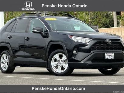 Used 2021 Toyota RAV4 XLE w/ Carpet Mat Package (TMS)