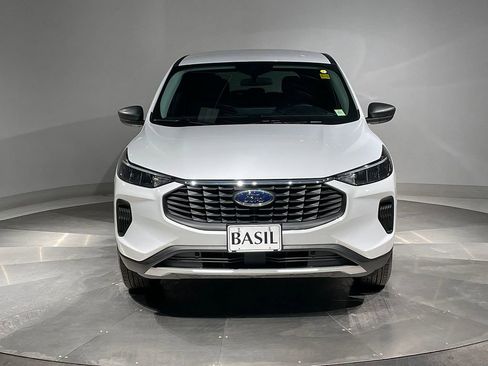 Used 2025 Ford Escape Active w/ Tech Pack #1 image 9