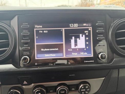 Used 2020 Toyota Tacoma SR5 image 16