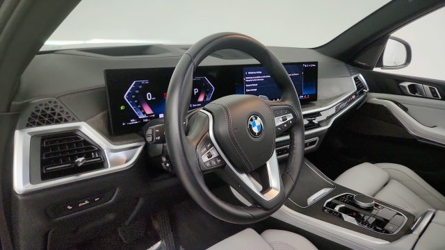 Used 2026 BMW X5 sDrive40i RWD image 49