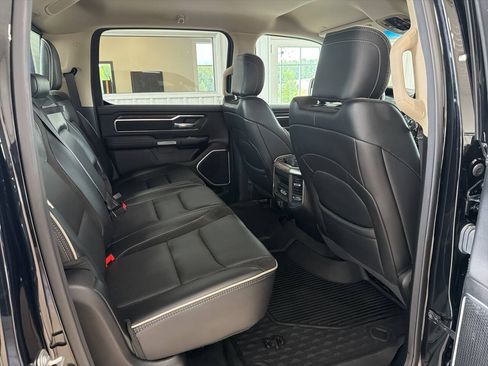 Used 2020 RAM 1500 Laramie AWD/4WD image 23