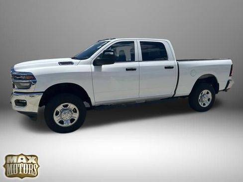 Used 2026 RAM 2500 Tradesman AWD/4WD image 3