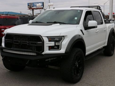 Used 2018 Ford F150 Raptor w/ Equipment Group 802A Luxury image 2