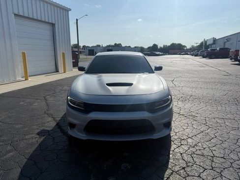 Used 2020 Dodge Charger R/T w/ Blacktop Package RWD image 2