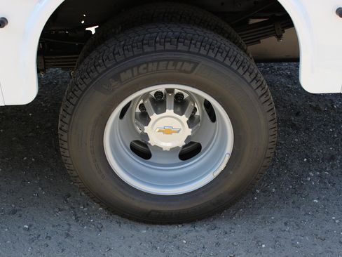 New 2025 Chevrolet Silverado 3500 W/T w/ WT Convenience Package image 28