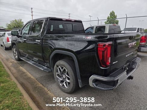 Used 2023 GMC Sierra 1500 SLT w/ SLT Premium Plus Package AWD/4WD image 4