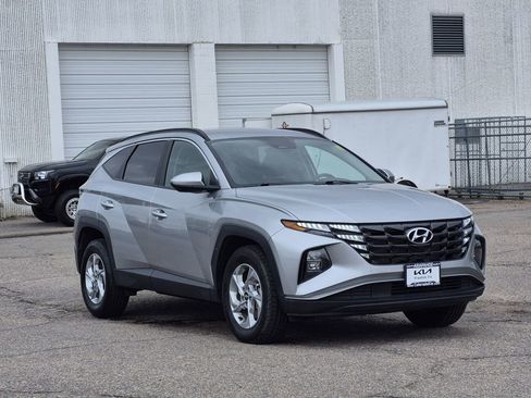 Used 2024 Hyundai Tucson SEL AWD/4WD image 2