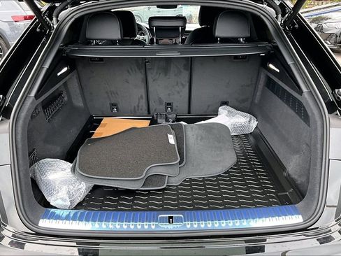 New 2026 Audi Q8 Premium Plus image 15