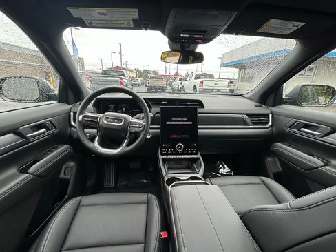 New 2026 GMC Terrain Elevation w/ Elevation Premium Package AWD/4WD image 11
