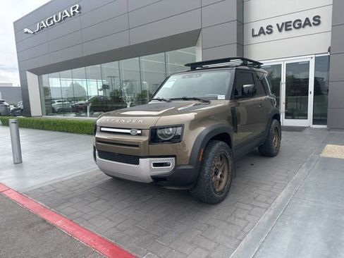 Used 2023 Land Rover Defender 90 SE image 1