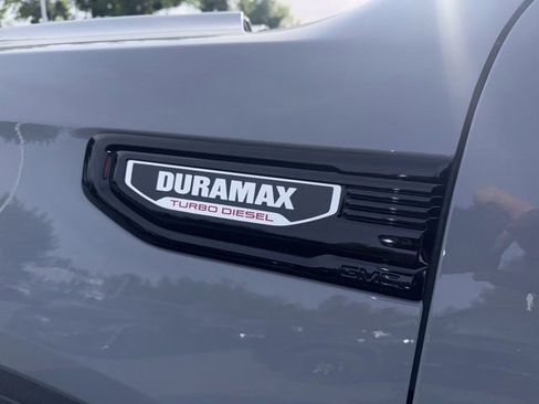 Used 2024 GMC Sierra 1500 Elevation w/ X31 Off-Road Package AWD/4WD image 5