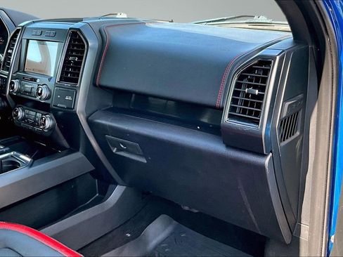 Used 2019 Ford F150 Lariat w/ Equipment Group 502A Luxury AWD/4WD image 17