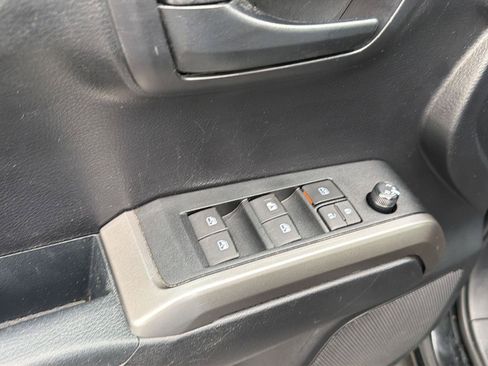 Certified 2021 Toyota Tacoma SR5 RWD image 30
