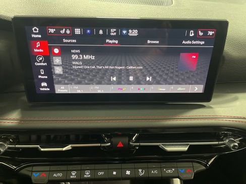 Used 2023 Dodge Hornet GT w/ Tech Pack w/o Parking image 16