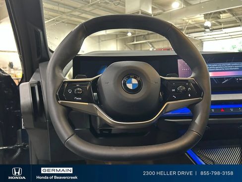 Used 2025 BMW X3 xDrive30i AWD/4WD image 16