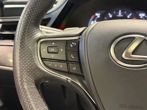 Used 2022 Lexus ES 350 F Sport image 16