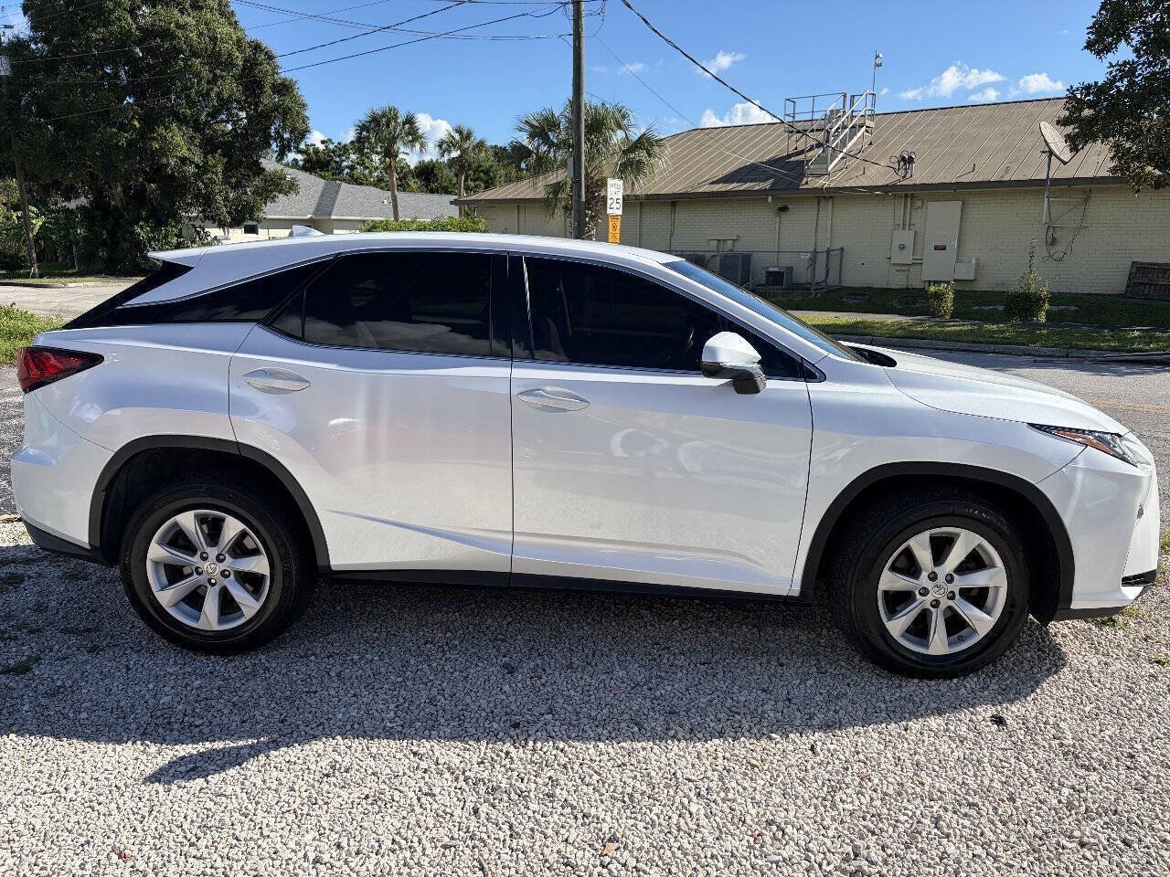 Used 2017 Lexus RX 350 AWD w/ Accessory Package image 3