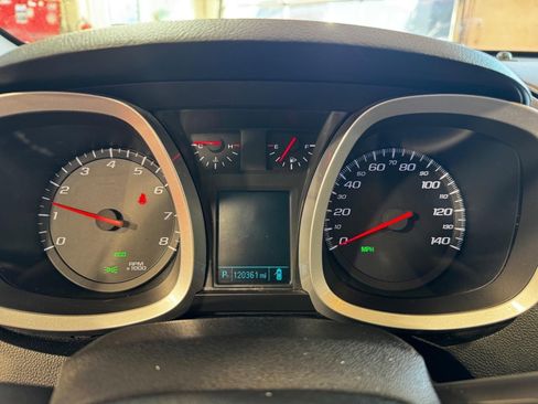 Used 2013 Chevrolet Equinox LS image 16