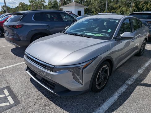 Used 2025 Kia K4 EX FWD image 4
