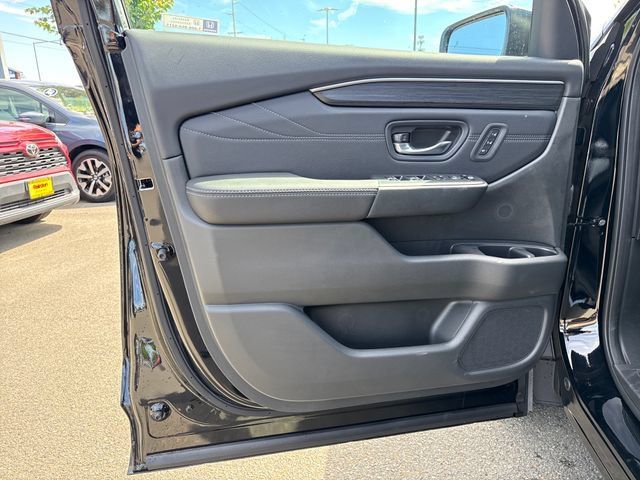 New 2026 Honda Pilot Touring image 16